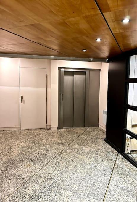 Appartement Spacieux Duplex Parisien Renove, Proche Tour Eiffel
